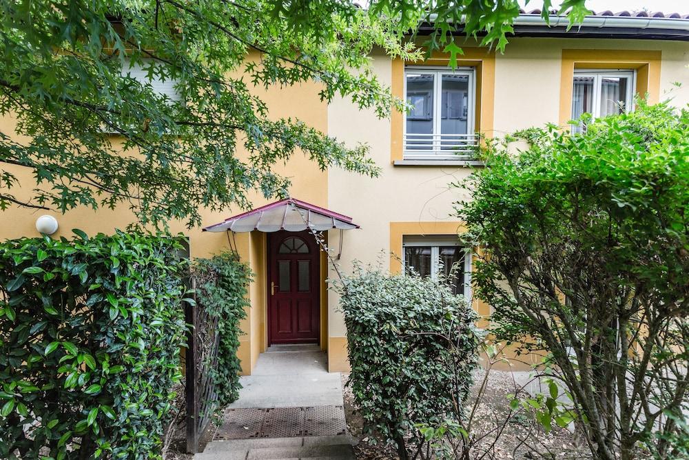 Garden & City Lyon - Lissieu Exterior foto